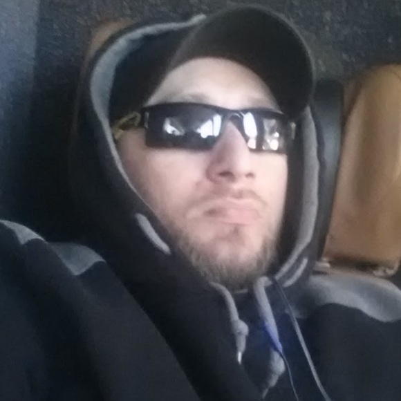 Meet your Posher, Jackson - Picture 1 of 2